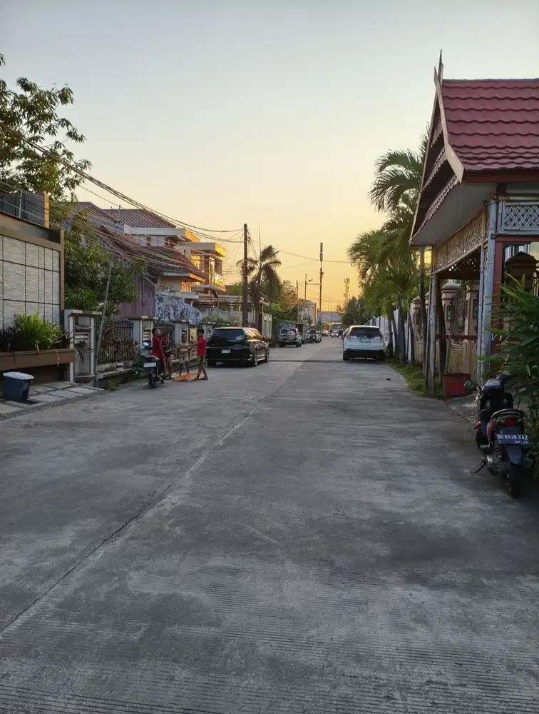 Du jual Tanah/Rumah Tua jl Hertasning