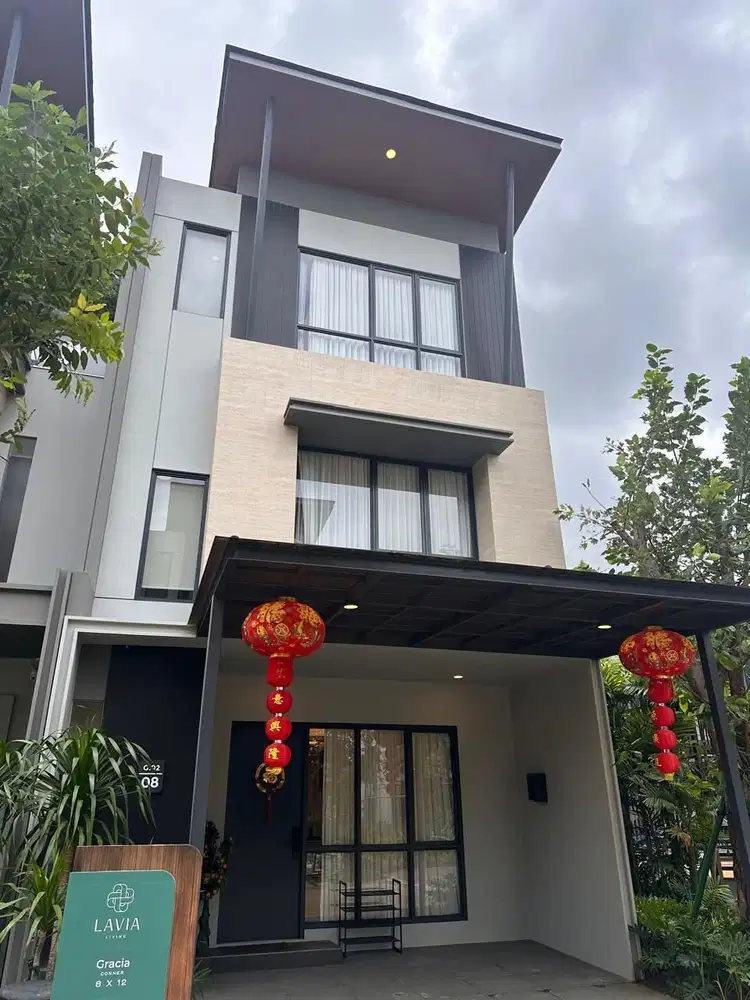 V027 RUMAH BARU KOMPLEK GREENVILLE 5 MENIT KE MALL CENTRAL PARK