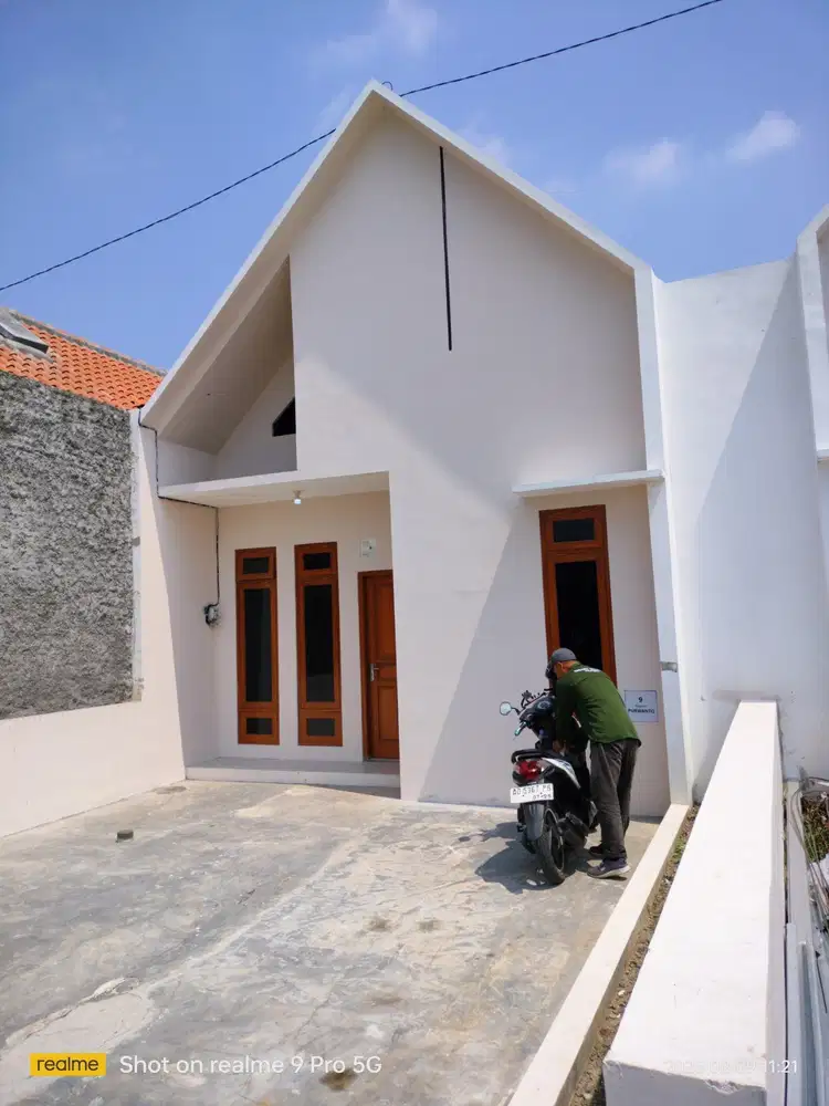 RUMAH SIAP PAKAI DI GUMPANG KARTASURA SOLO