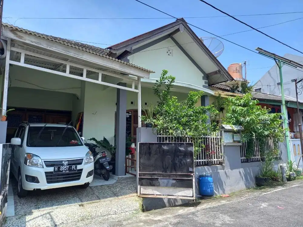 Dijual Rumah di jl Sumbawa perumahan Gedang Asri baru Ungaran