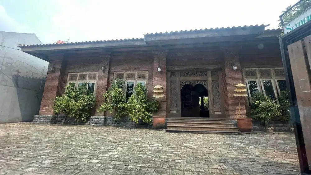 Restoran dan Ruang Serbaguna di Jatibening, Bekasi