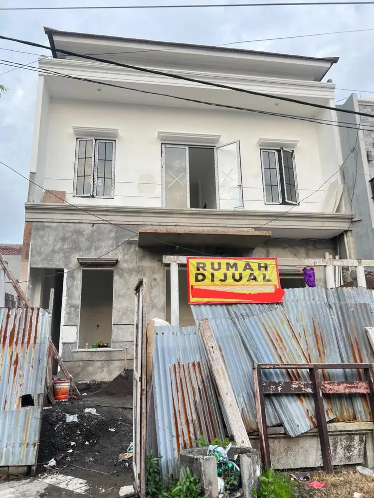 BARU GRESS Rumah 2 Lantai Babatan Pantai Mulyorejo Surabaya Timur