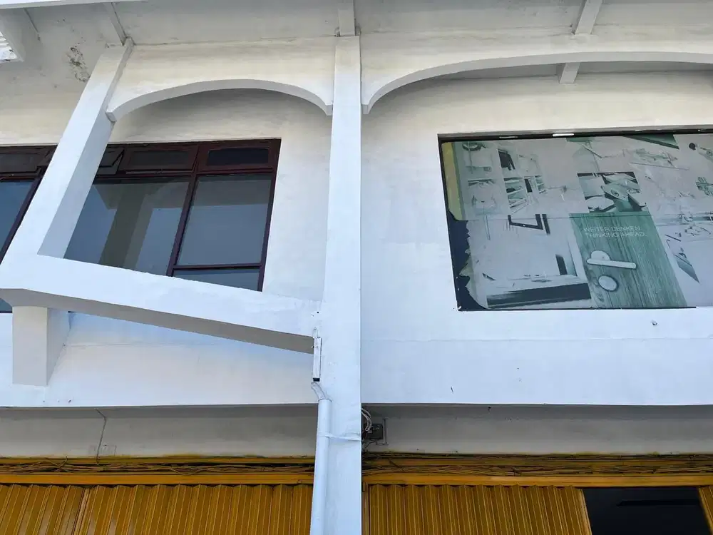 Ruko 2 lantai di area Kuta