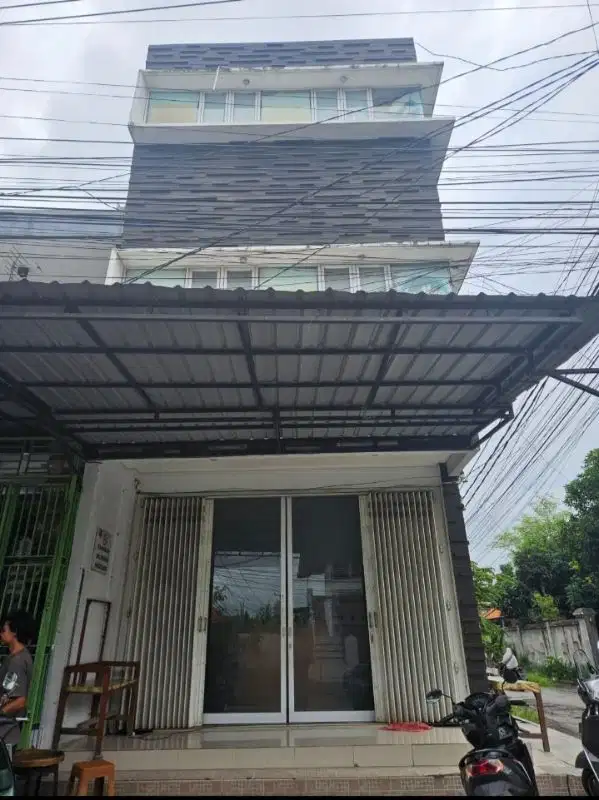 Ruko 3 lantai di area Teuku Umar barat