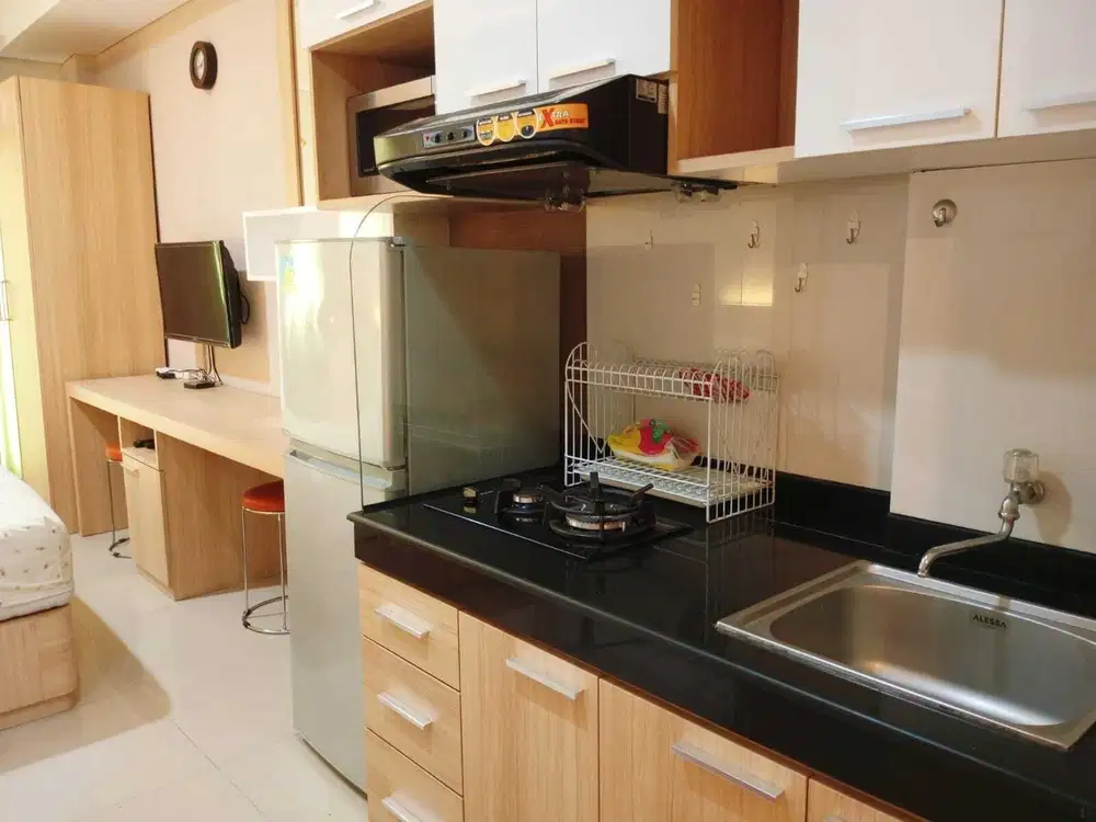Apartemen Metropark residence Kedoya, Studio Furnish view Kolam renang