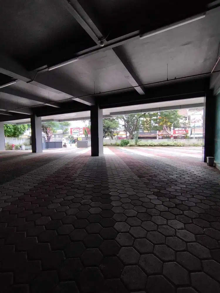 OFFICE BUILDING CIPUTAT RAYA JAKARTA SELATAN