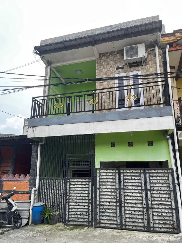 Rumah LB 120 Dekat Eka Hospital Harapan Indah SHM Bebas Banjir J-37788