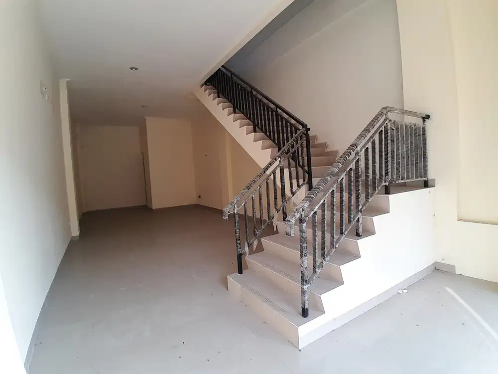 Di Sewa Ruko Beach View A (5×15)