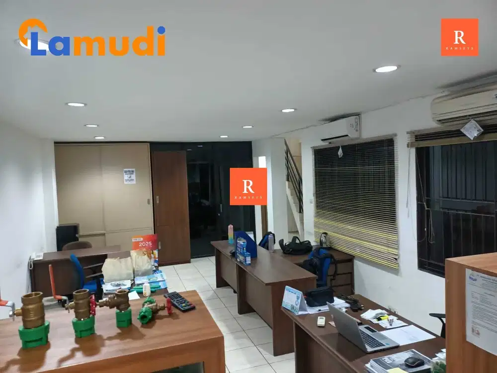 Dijual Gudang kapuk Kamal Miami LT 445m2 Lb 600m2