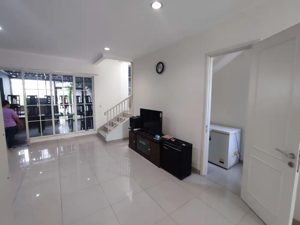 DISEWA RUMAH DI CLUSTER DARU SUVARNA SUTERA