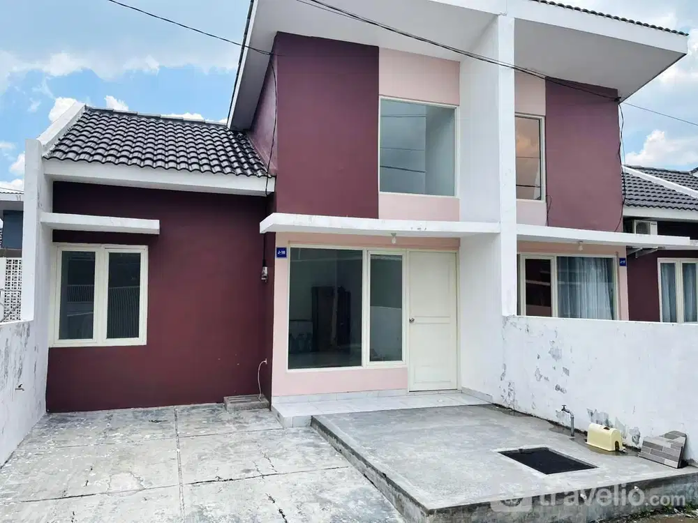 Dijual rumah murah siap huni di komplek perumahan