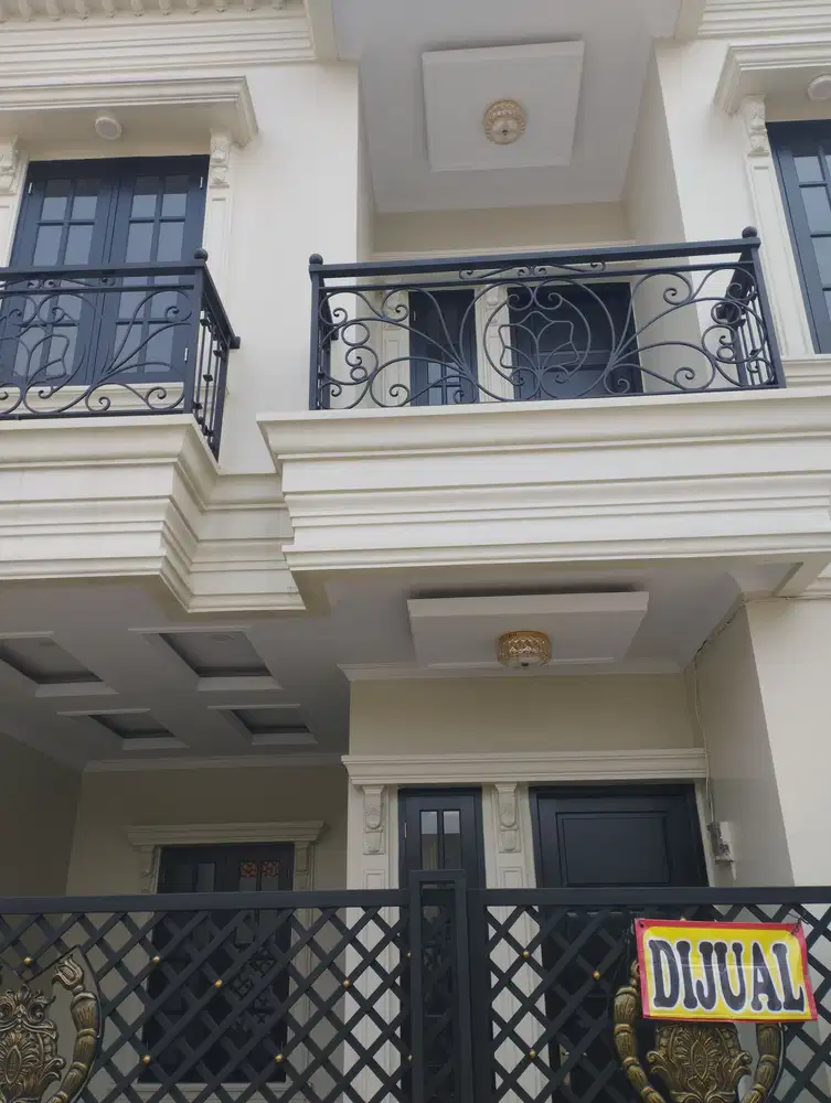 Siap huni ,rumah 2 lantai dekat pintu toll kukusan  & Antasari stok te