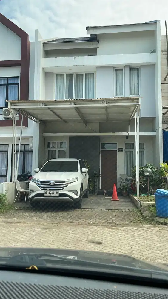 Di jual Cepat Rumah Modern Estate