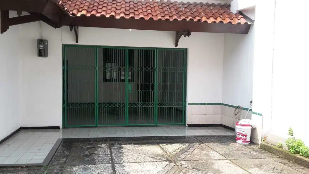 Tururn jarga dijual rumah di ceger bambu aous jakarta timur