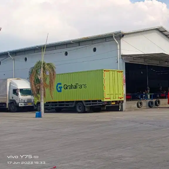 Gudang pesing poglar angke strategis 2300 m disewakan