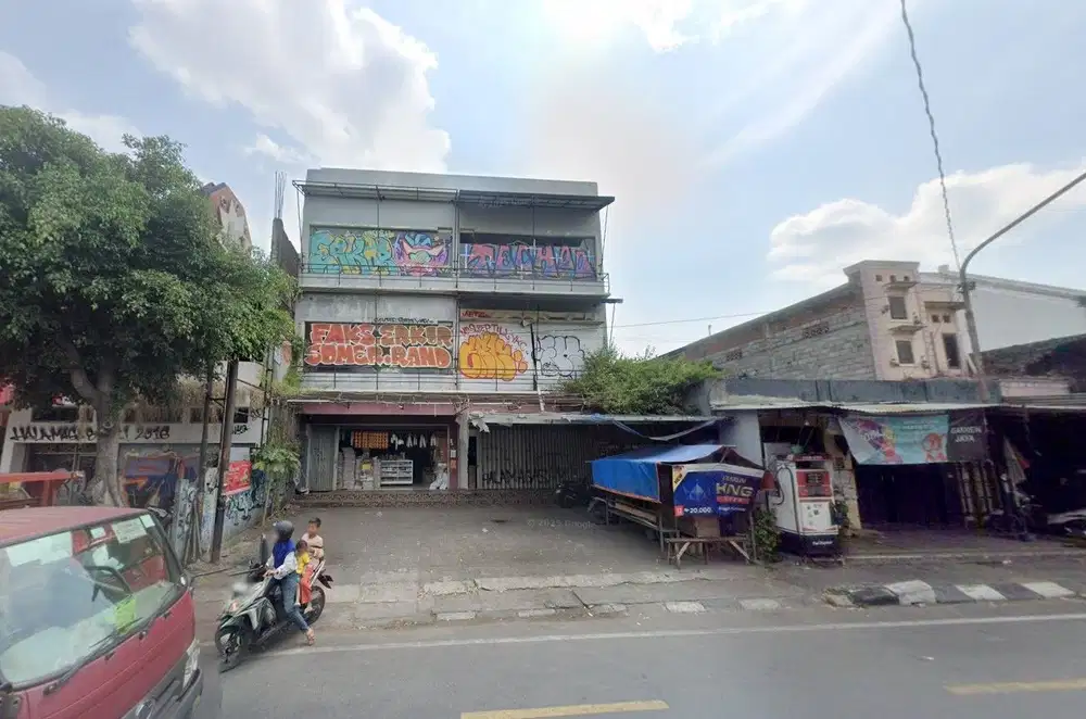 DISEWAKAN RUKO 3 1/2 LANTAI DI KAWASAN WISATA, MANTRIJERON, JOGJA