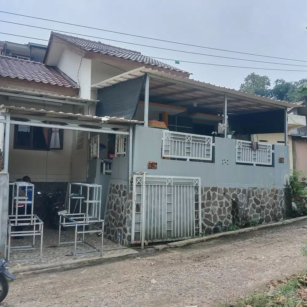 Rumah 2 Lantai 12 Menit ke Gerbang Toll Kayu Manis 1 Siap KPR J-37742