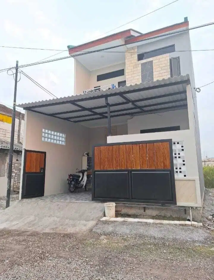 FREE BALIK NAMA Rumah 2 Lantai Banyu Urip Menganti Gresik Luas 78m