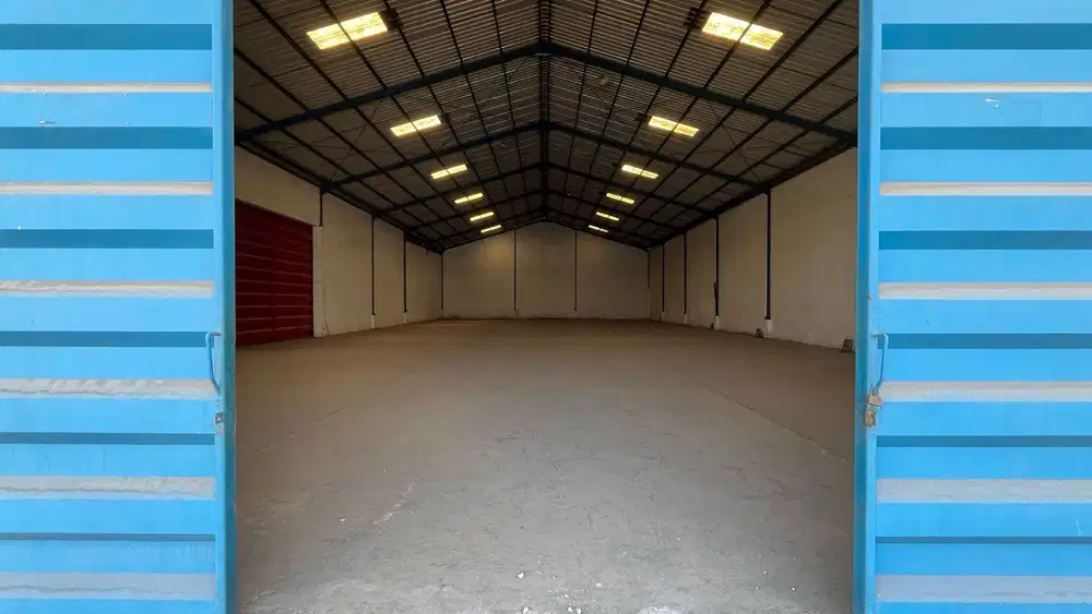 GUDANG MAYJEN SUNGKONO GRESIK LUAS BAGUS