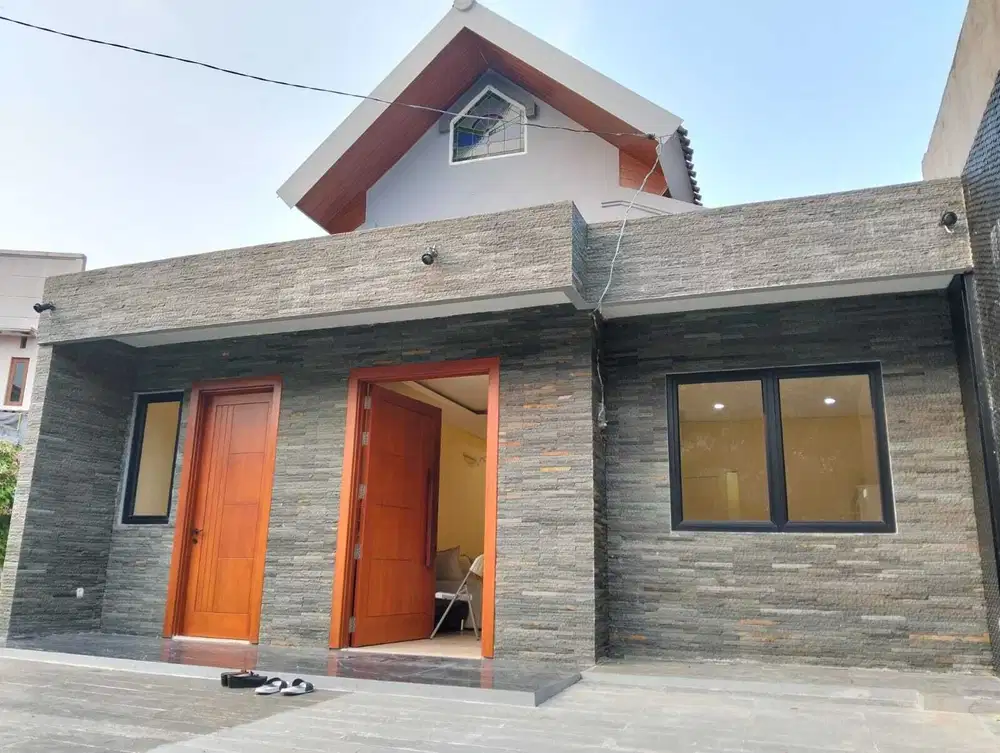 Rumah Luas! Cantik dan Asri di Cluster Anggrek Loka Graha Raya