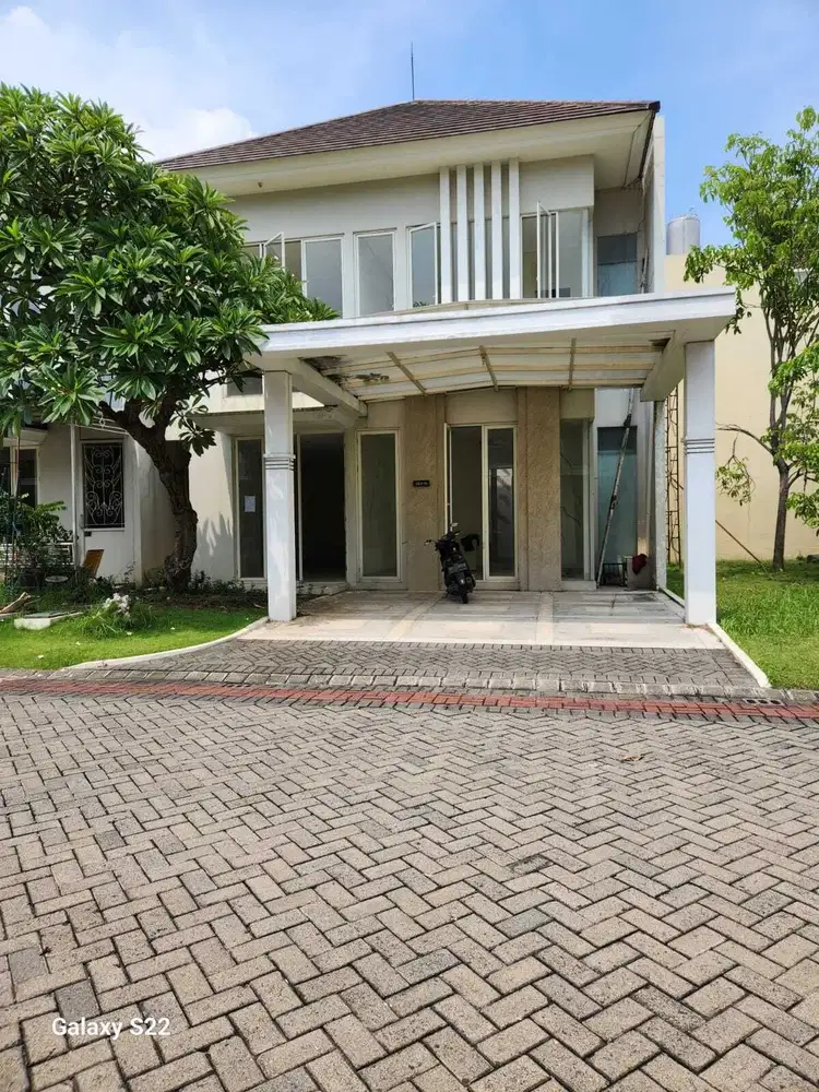 SEWA RUMAH GRAND PAKUWON SOUTH VICTORIA