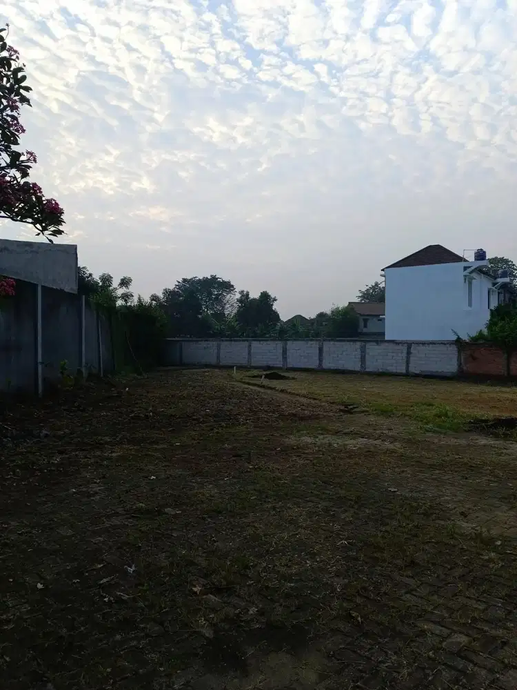 Buat Padel di area Pondok Aren , di sewakan tanah dekat Bintaro