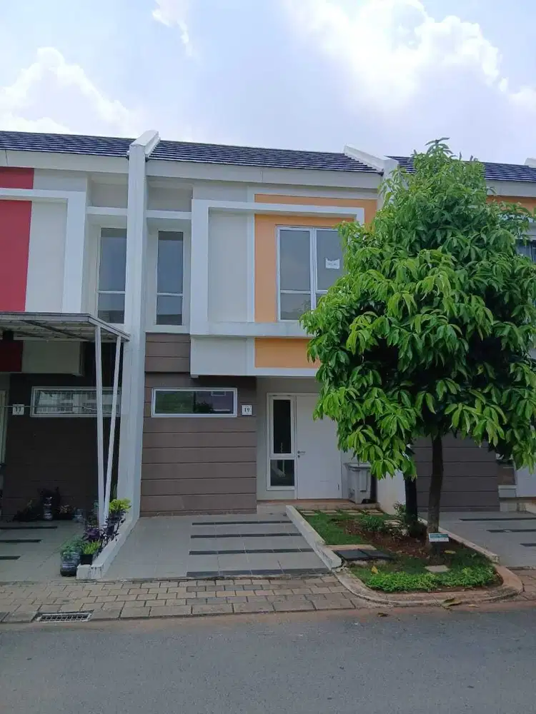 Dijual : Rumah 99% Baru di Cluster Martinez, Gading Serpong