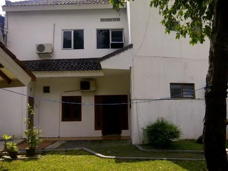 Disewakan Rumah Cocok Untuk Silent Office di Menteng