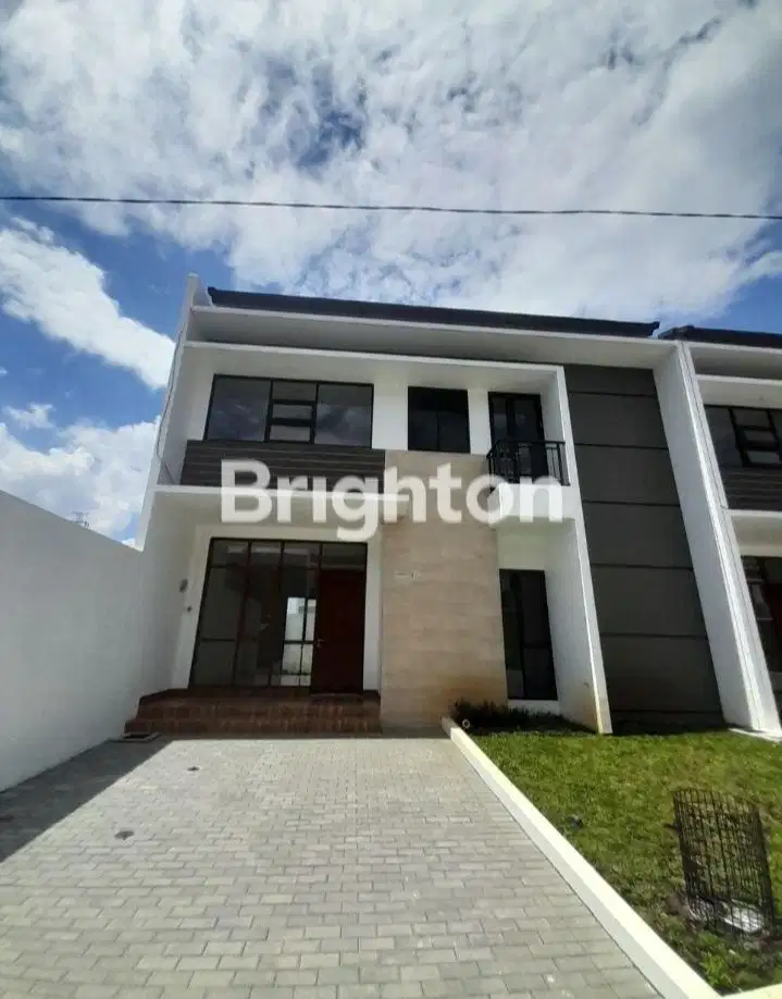 RUMAH BARU DI BUAH BATU SQUARE HANYA 1 MENIT DARI TOL BUAH BATU