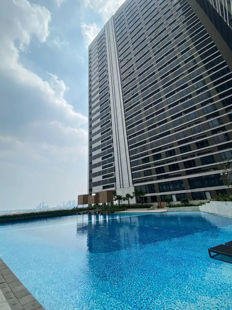 DIJUAL - APARTEMEN COLLINS BOULEVARD TOWER HYDE