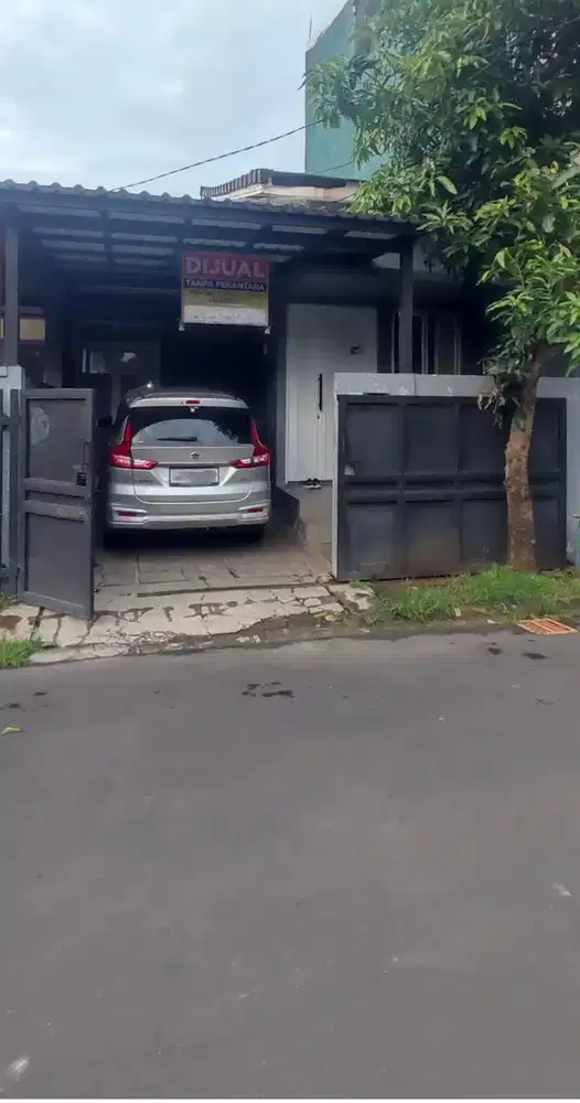 Rumah 1 Lantai SHM 7 Mnt ke Pintu Tol Jatikarya 2 Hadap Utara J-37745