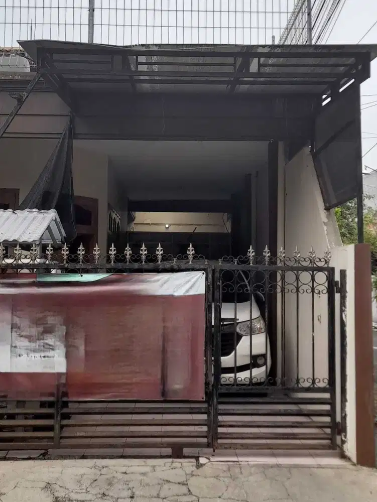 RUMAH MEWAH SIAP HUNI DEKAT KAMPUS UNDIP TEMBALANG  DAERAH KETILENG