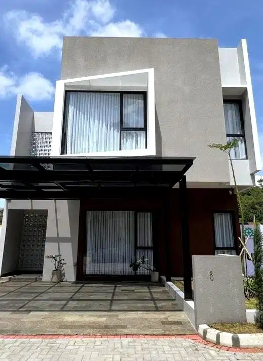 Rumah Baru 2 Lantai di Kawasan Elit Dago Coblong Bandung