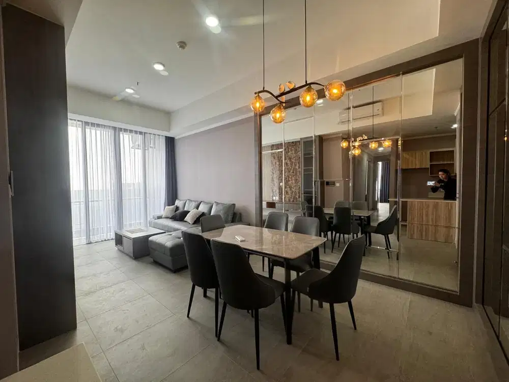 Disewakan Condominium Menara Jakarta, Furnish, 3 BR