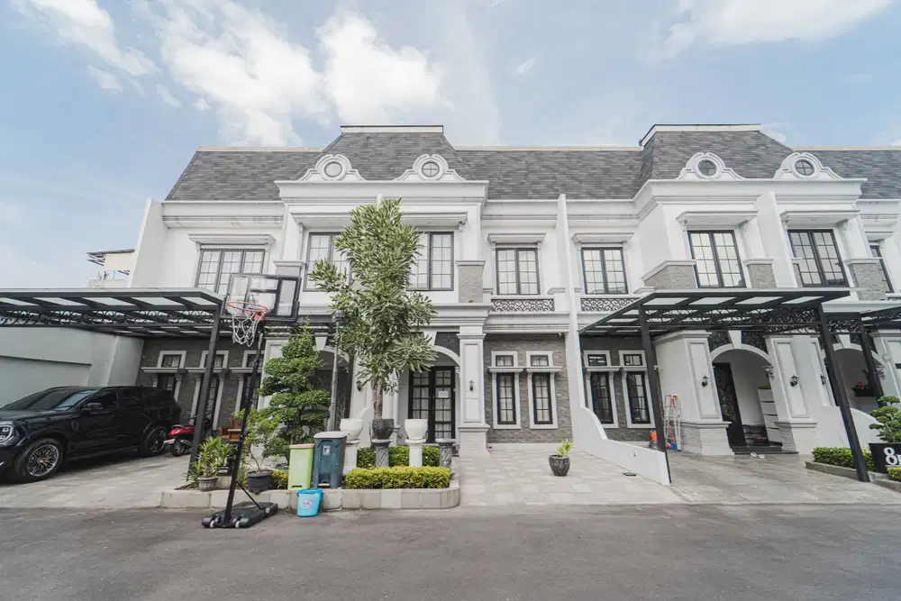 Dijual Rumah Komplek The Marriott Private Residence Medan