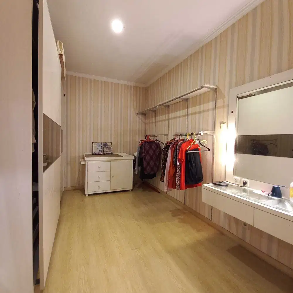 Rumah Furnished di Kota Baru Parahyangan