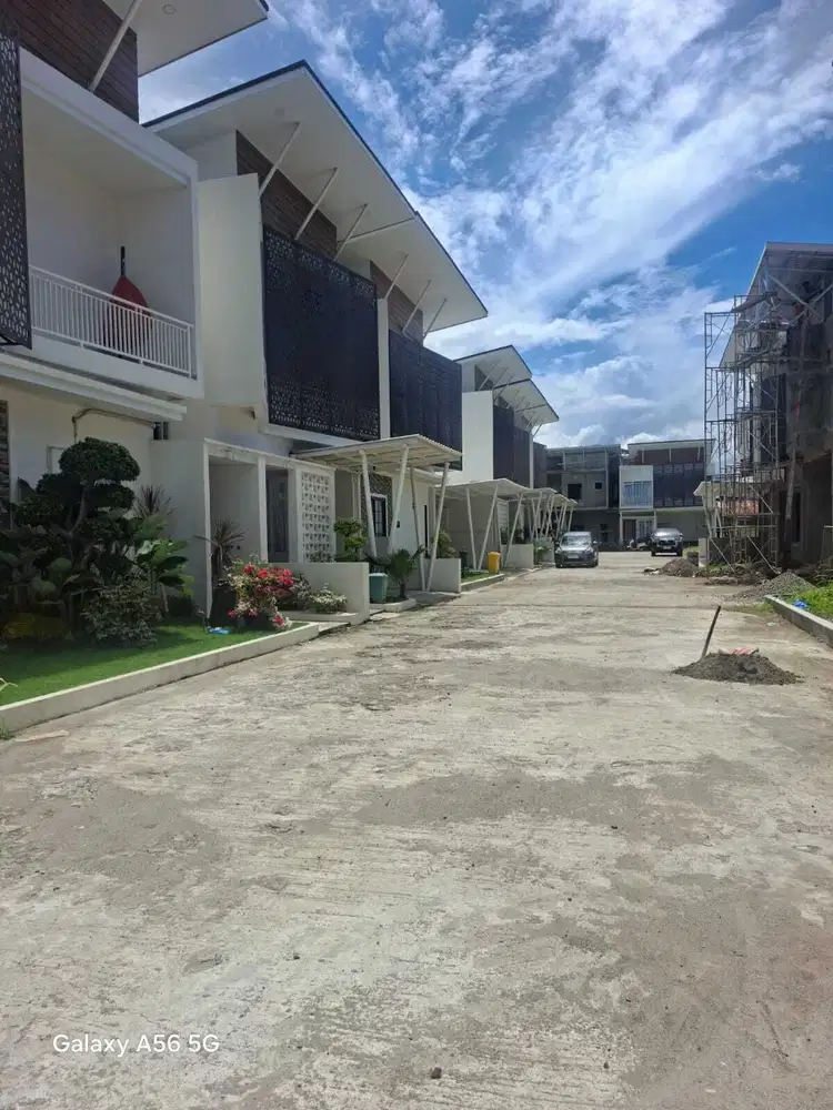 CLUSTER SMART HOME MEGAH DI PADANG