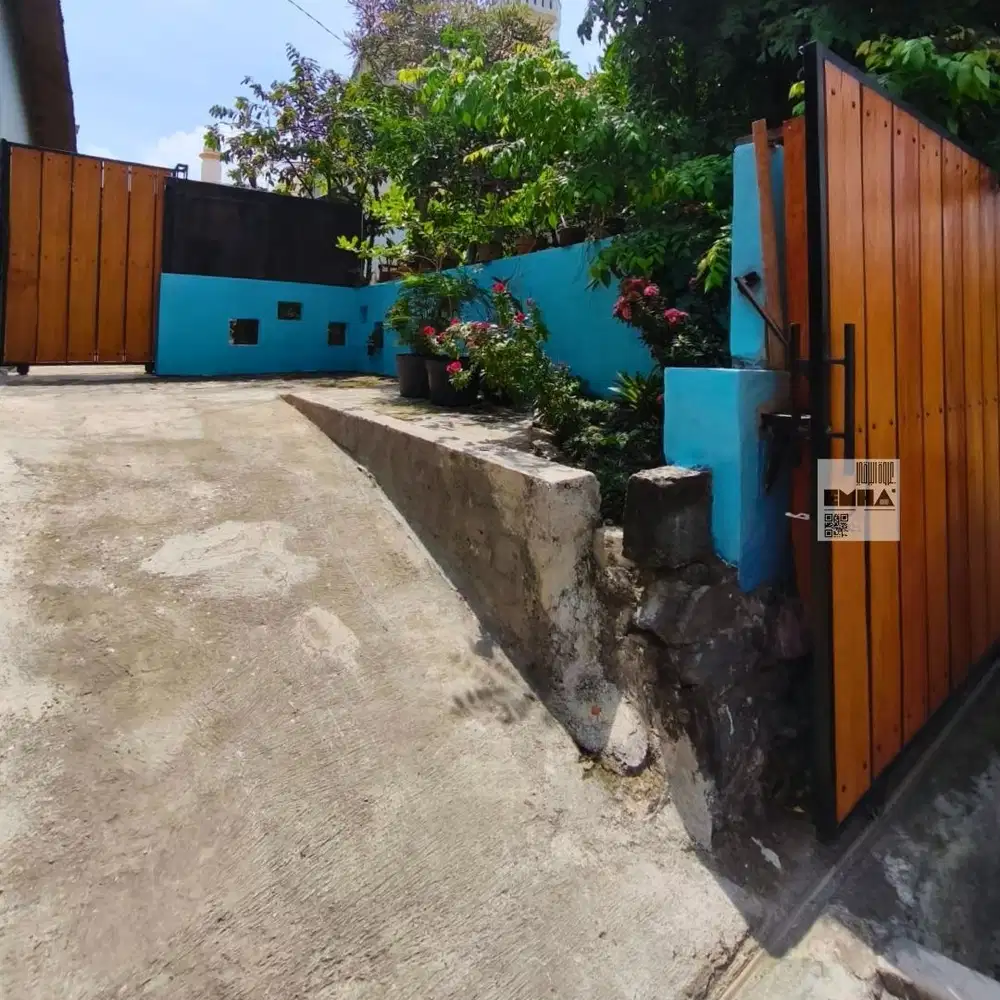 Rumah Kampung Plus Sisa Tanah Poros Jalan Aspal Piranha Malang