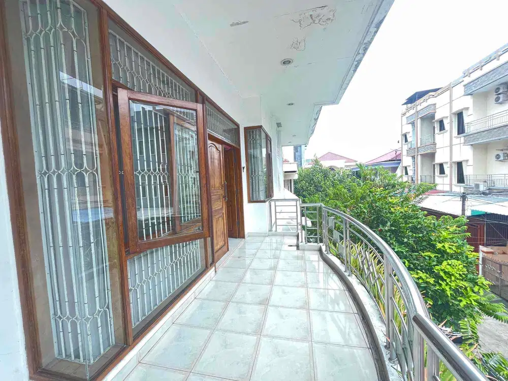 Dijual cepat rumah THI jelambar