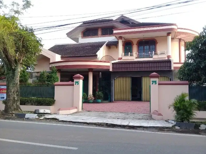 Dijual rumah hook mewah di Padang Bulan Selayang I