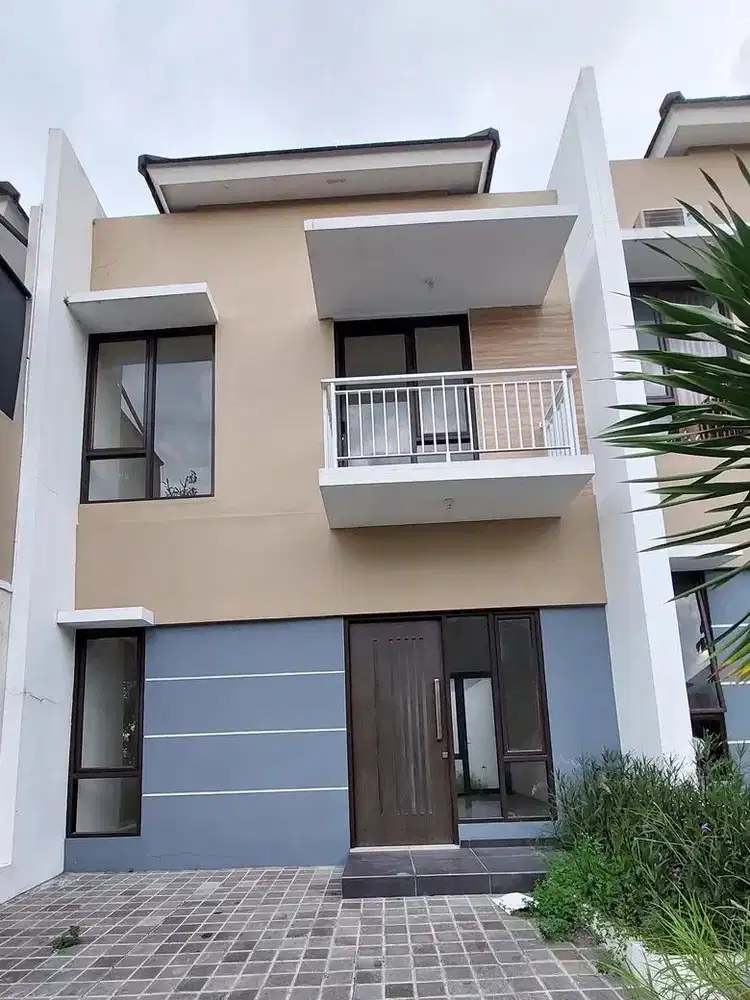 RUMAH MEWAH DUA LANTAI DI CLUSTER PANDANARAN HILLS TEMBALANG SEMARANG
