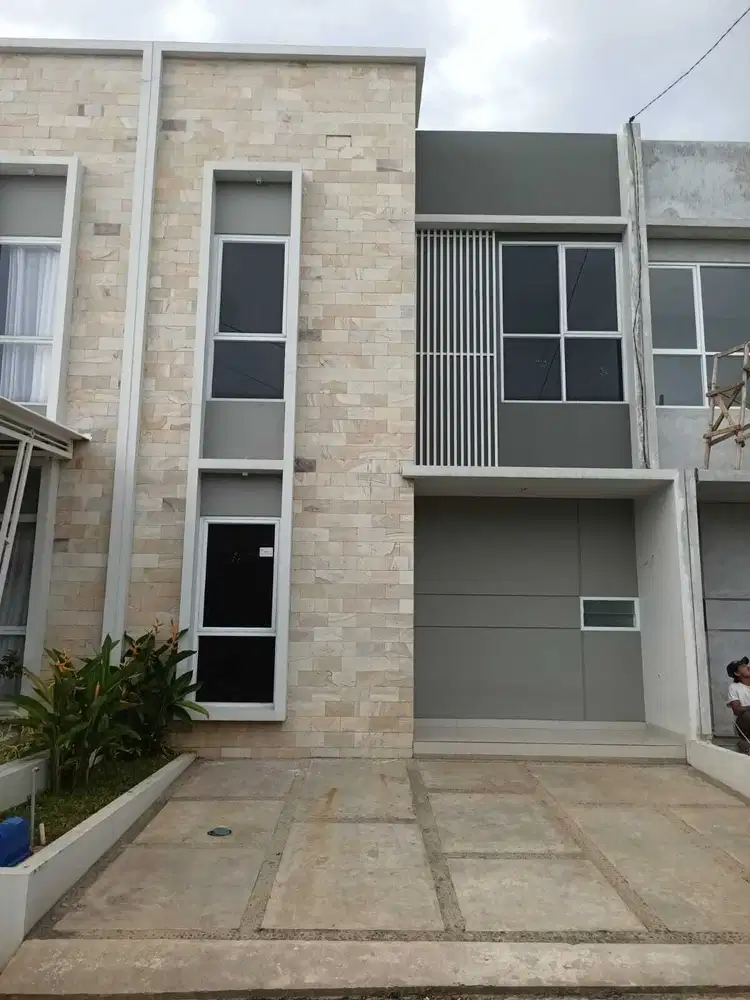 Dijual Rumah di Clusters Ciseeng