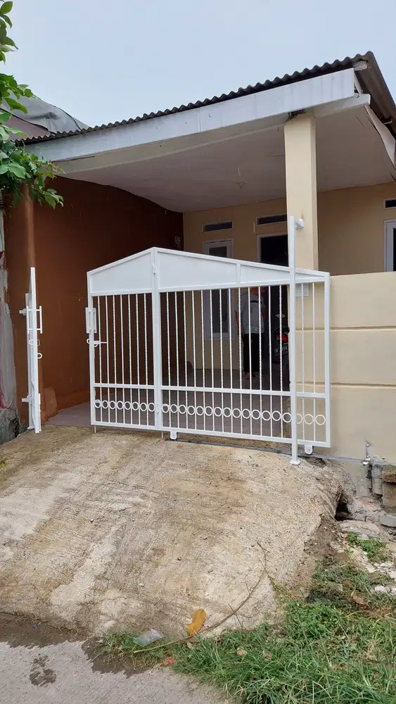 Disewakan Komplek Mega Regency Nyaman Aman Bekasi