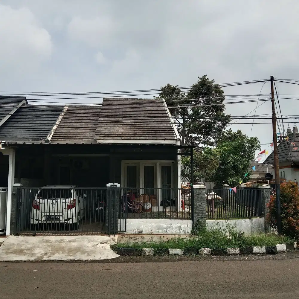 Rumah Luas SHM Akses Dekat Stasiun di Bogor 1 Lt Hadap Timur J-37736