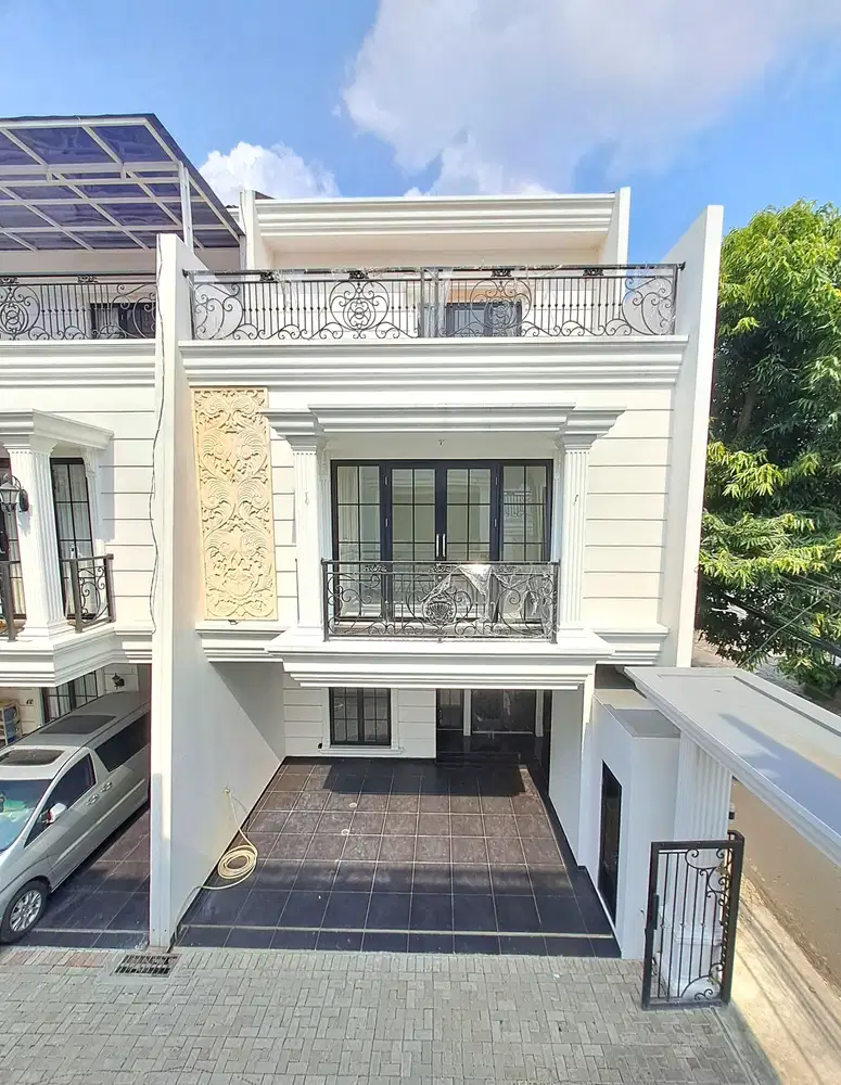Dijual Rumah Classic Modern 2,5 Lantai Di Kahfi 2 Jagakarsa Jakarta Selatan