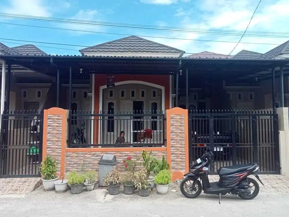 Dijual cepat rumah di belakang Rs semen padang