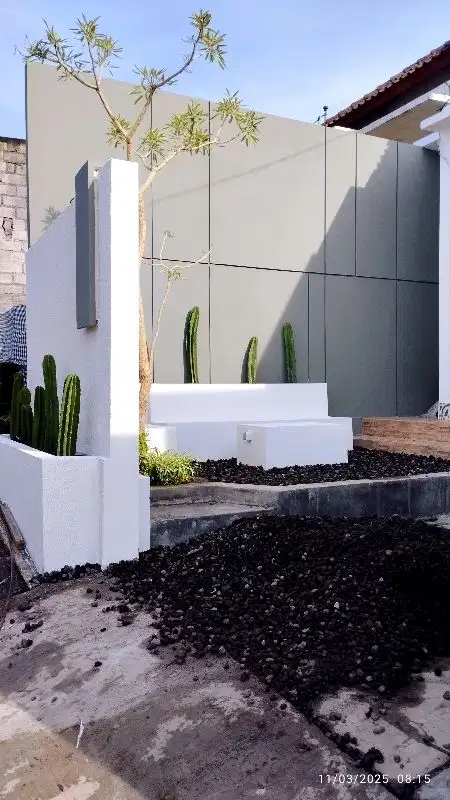 rumah di sanggulan, modern style villa