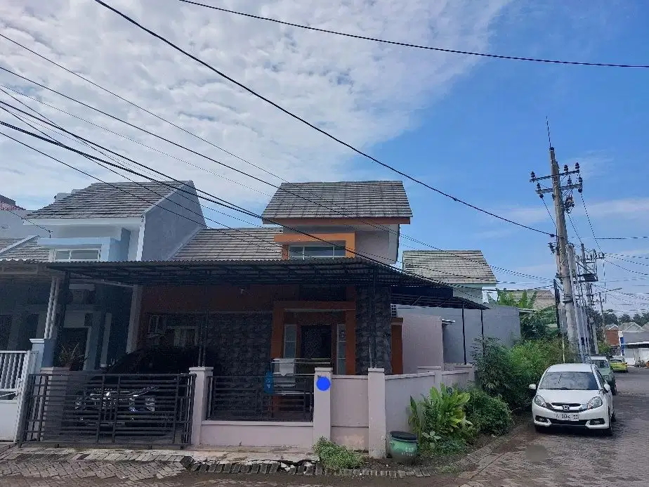 Jual rumah siap huni hook