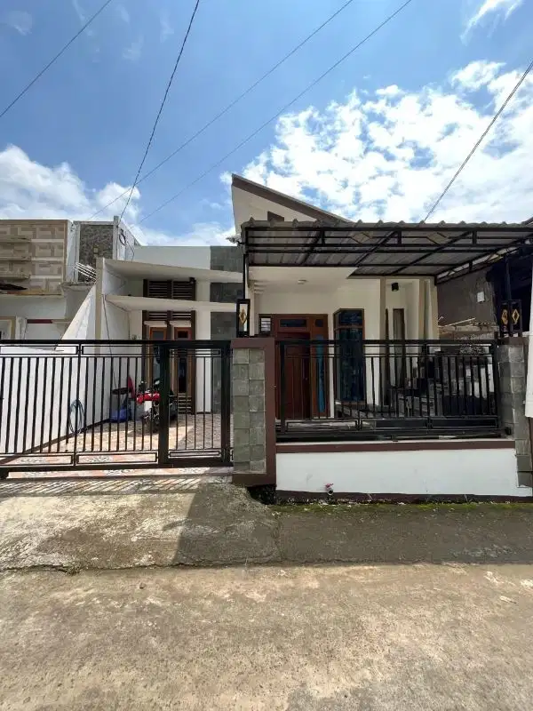 Rumah Minimalis View Pegunungan