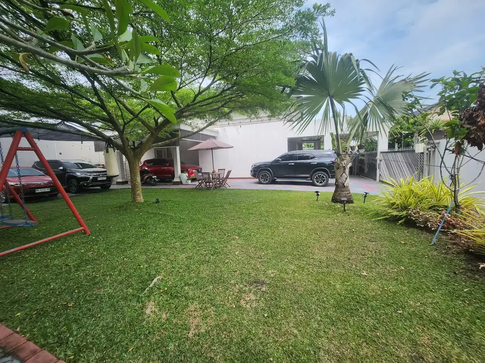 Rumah Pekarangan Luas Dekat Mall SKA&amp; Eka Hospital